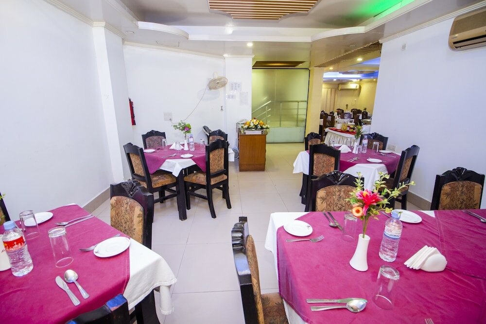 Фото Hotel Lake Breeze