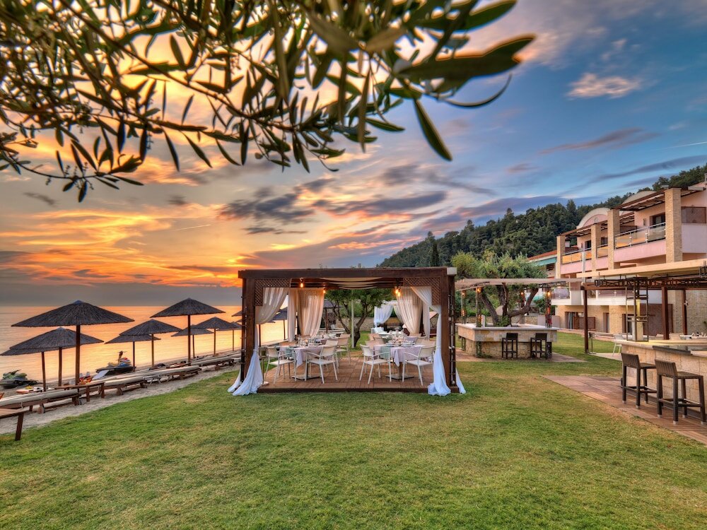 Фото Olympion Sunset