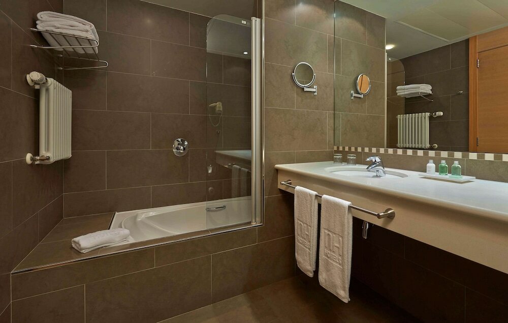 Фото Nh Andorra la Vella