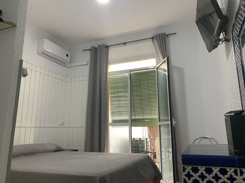 Фото Hostal Alcobia