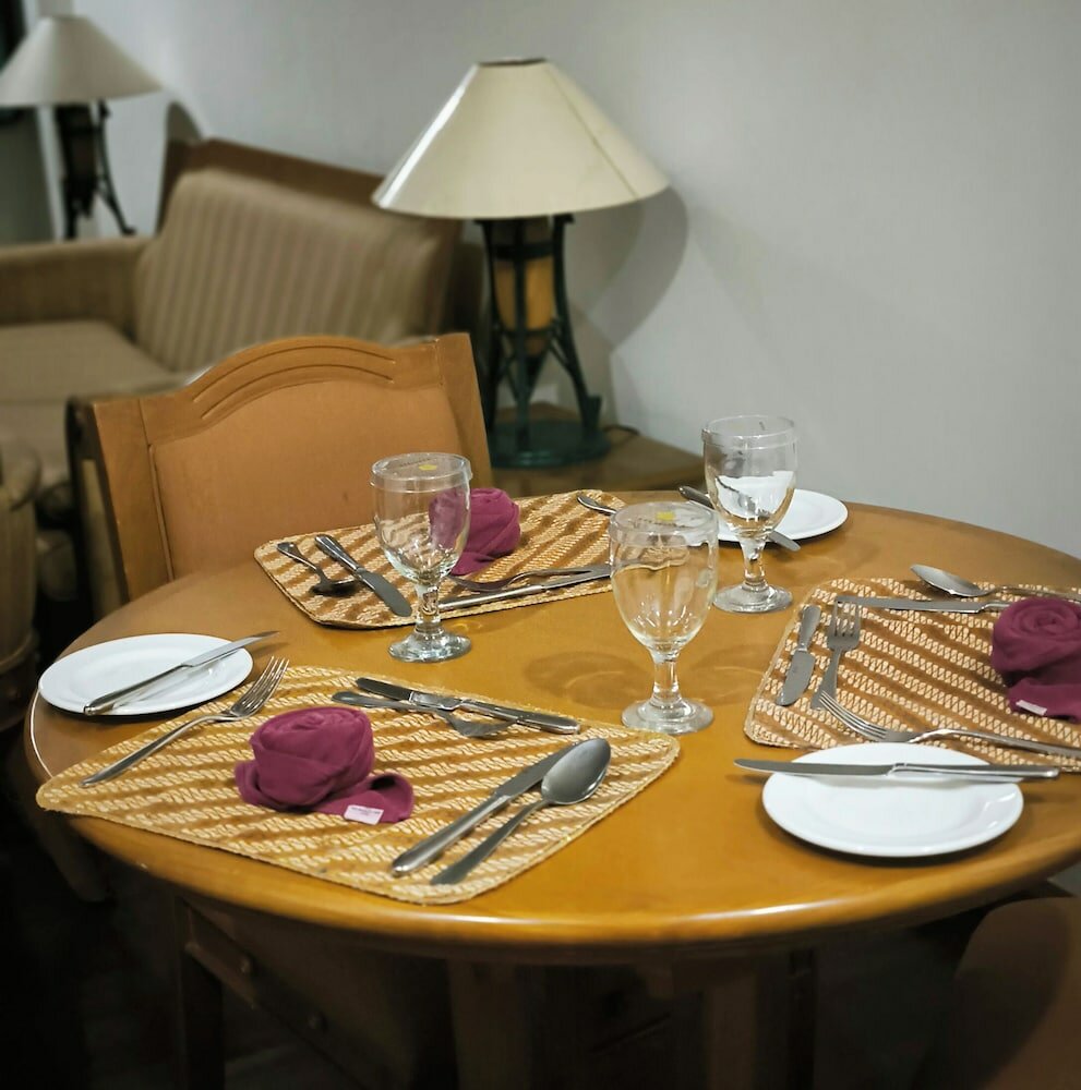 Фото Kresna Hotel Wonosobo