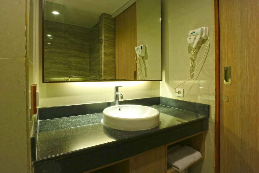 Фото Aquarius Star Hotel