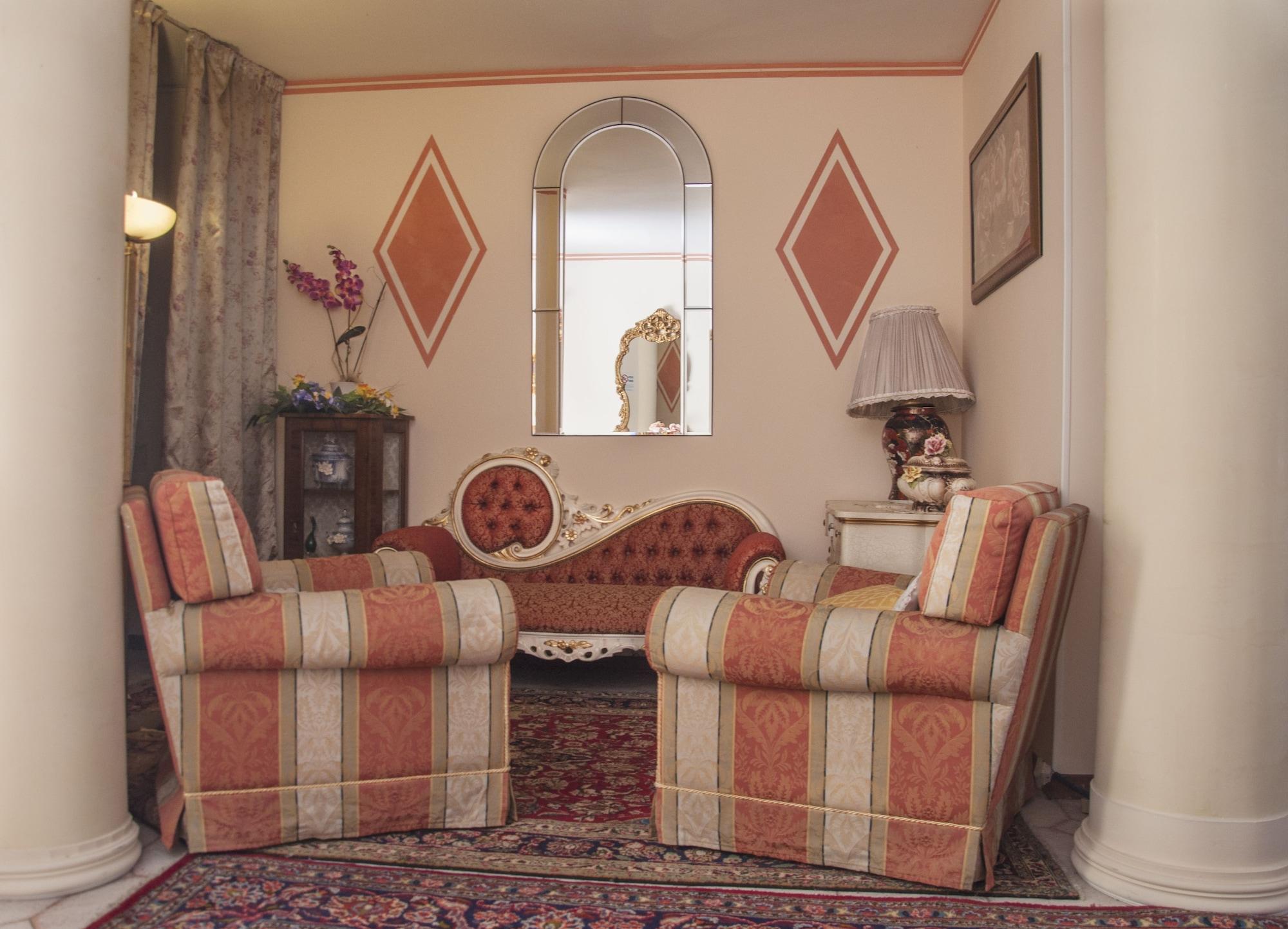 Фото Hotel Villa Serena