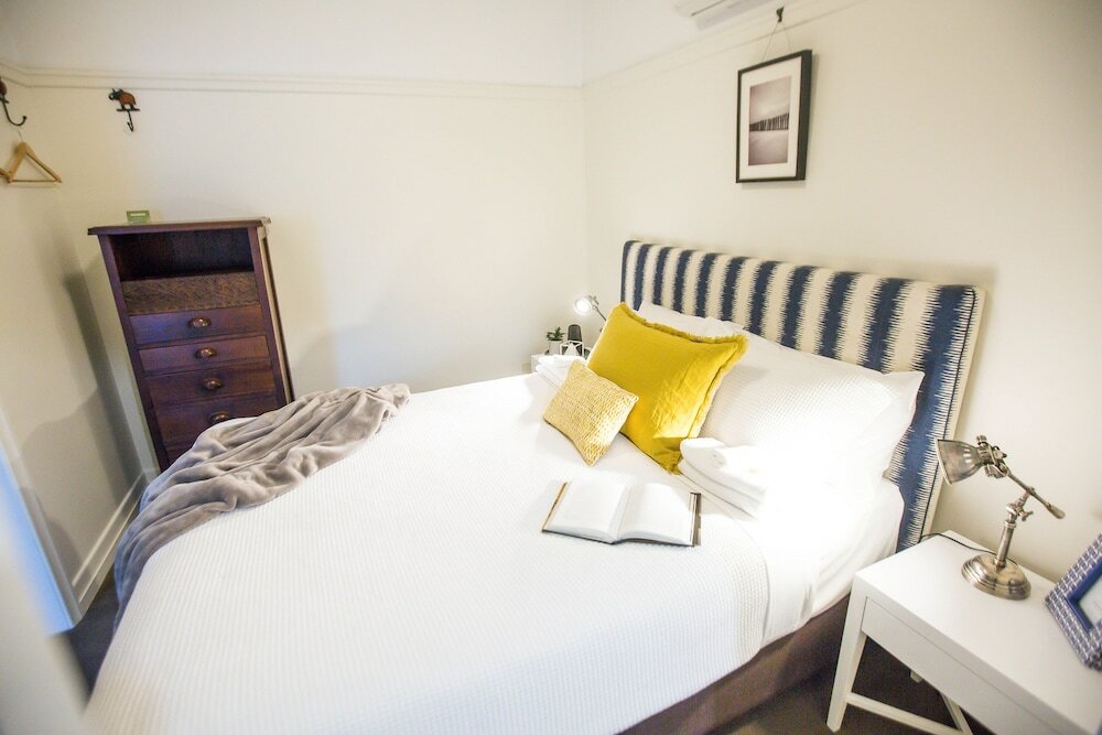 Фото Edward Lodge Bed & Breakfast