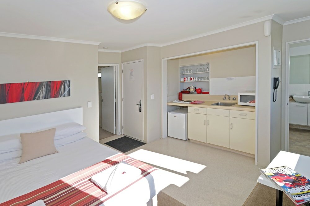 Фото Airport Harbour View Motel