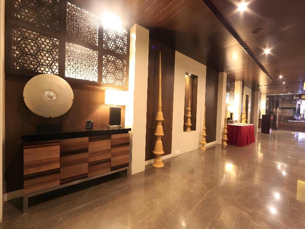 Фото Hotel Regalia Tirupati