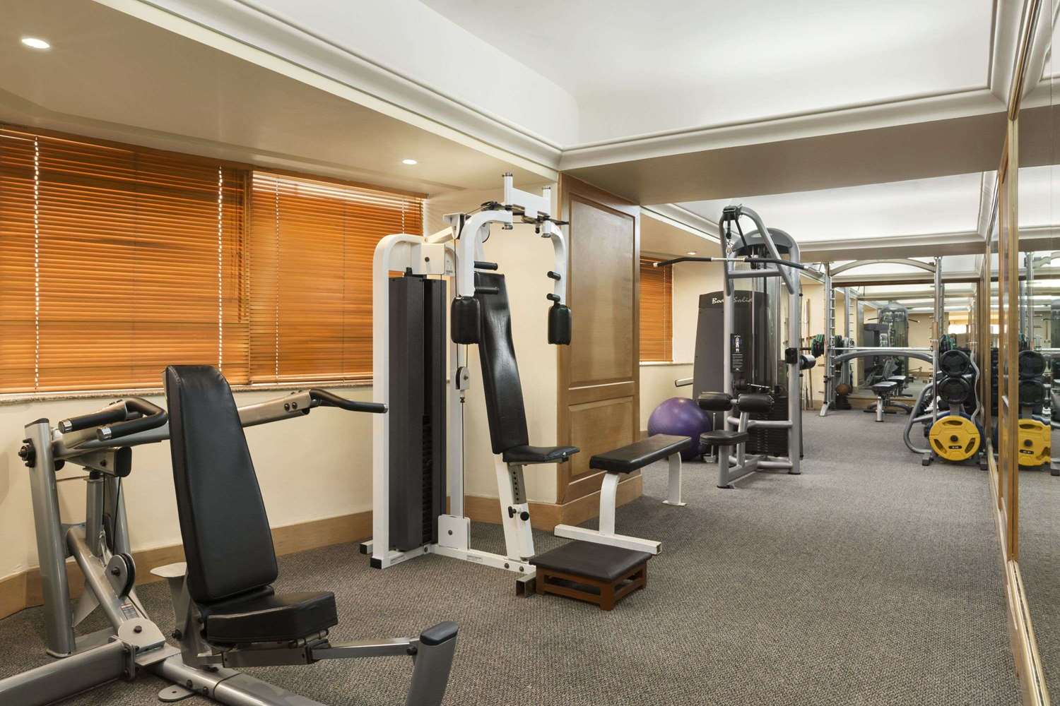 Фото Ramada Plaza by Wyndham Palm Grove