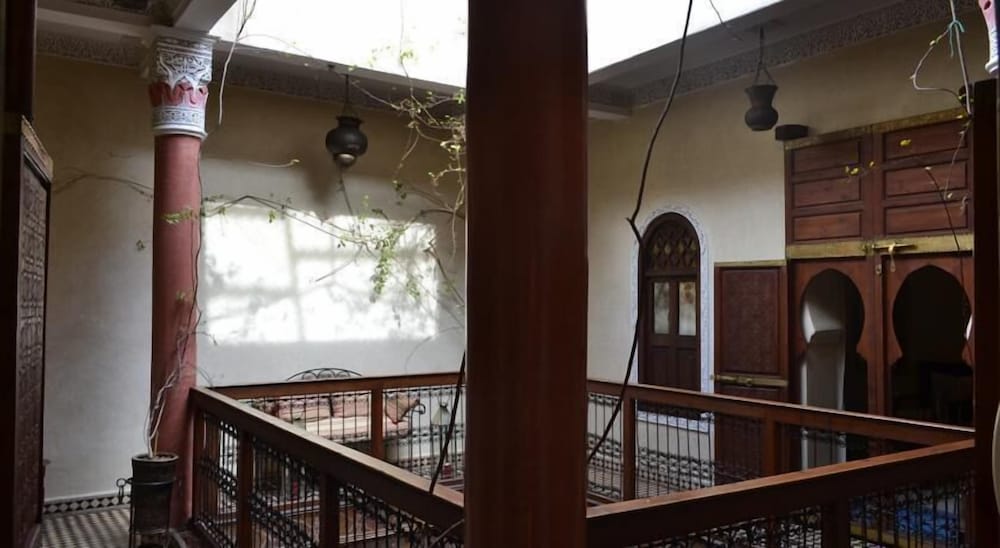 Фото Riad Charik