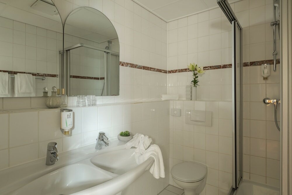 Фото Novum Hotel Holstenwall Hamburg Neustadt