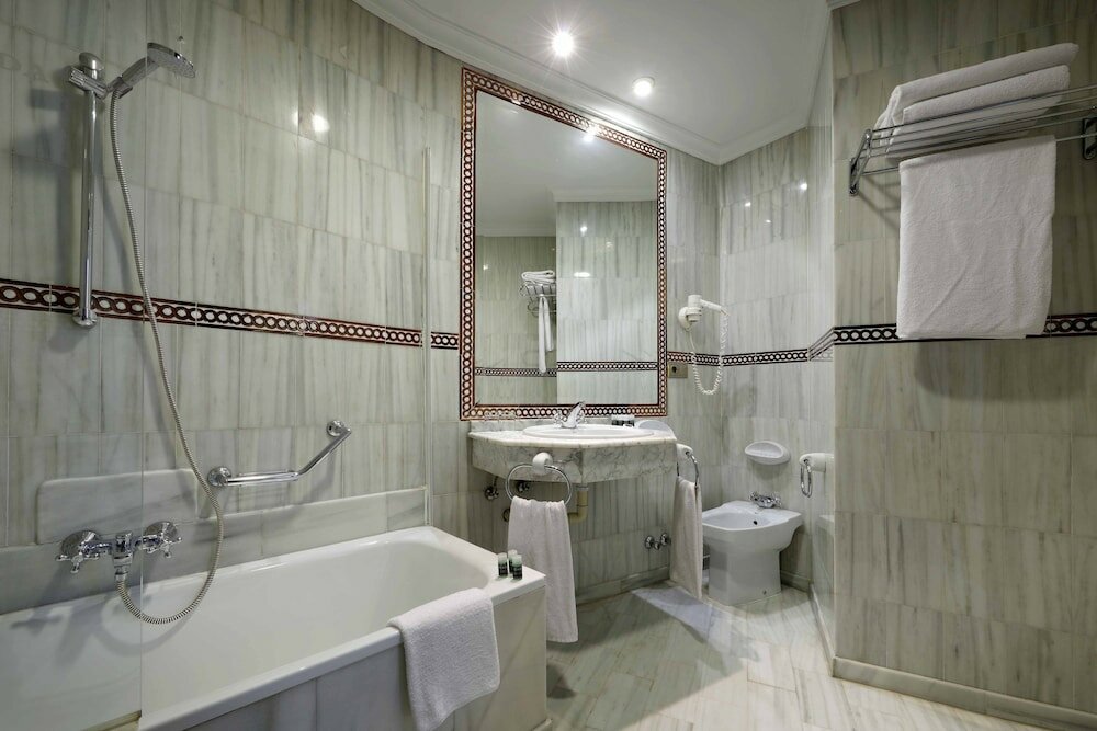 Фото Hotel Exe Triunfo