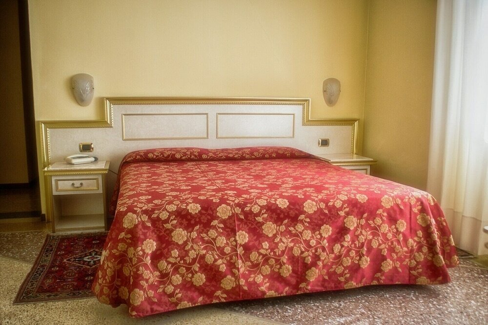 Фото Hotel Internazionale Terme