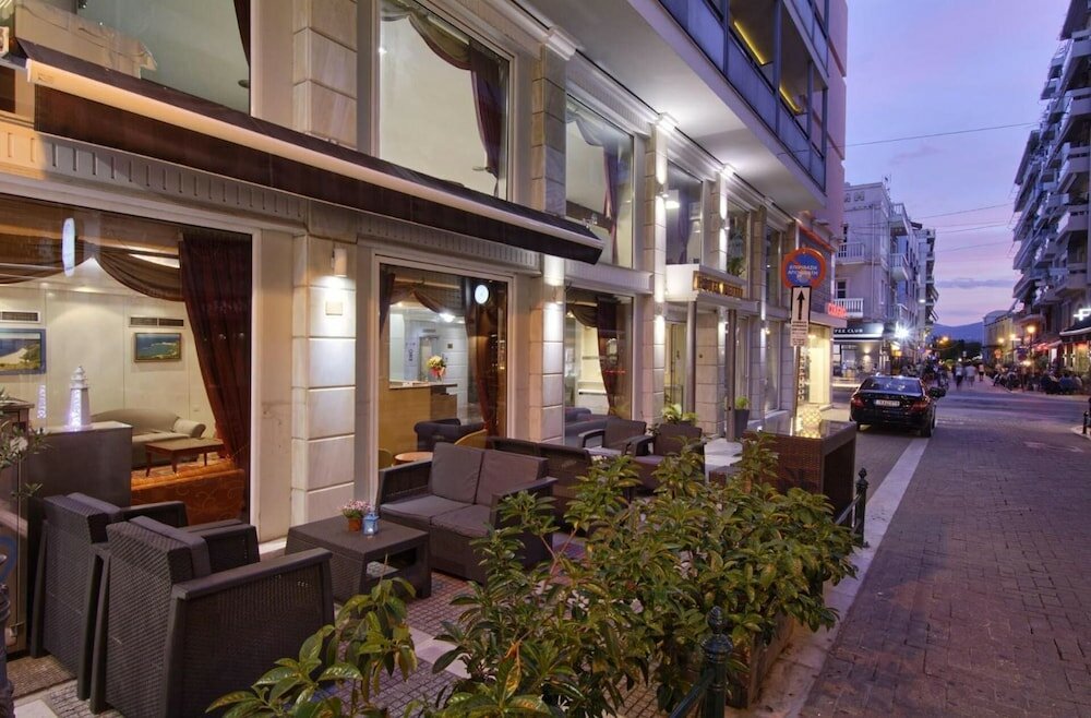 Фото Hotel Nefeli