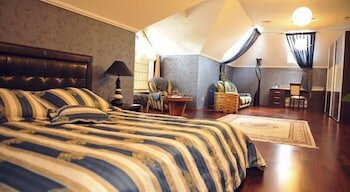 Фото Diplomat Hotel