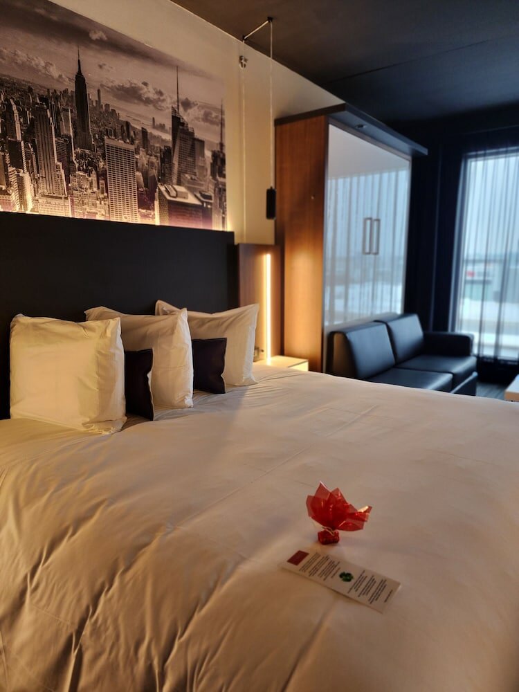 Фото Hotel Kennedy