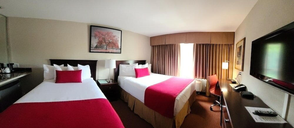 Фото SureStay by Best Western Richmond Vancouver Airport