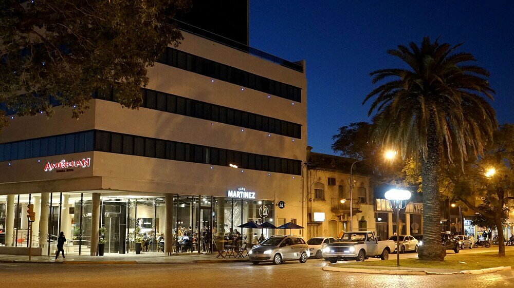 Фото Amerian Rafaela Hotel