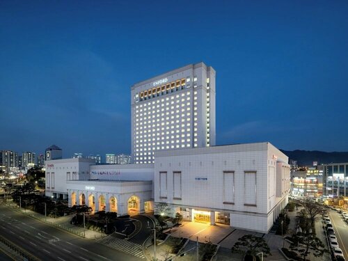 Гостиница Grand Plaza Cheongju в Чхунчхон-Пукто