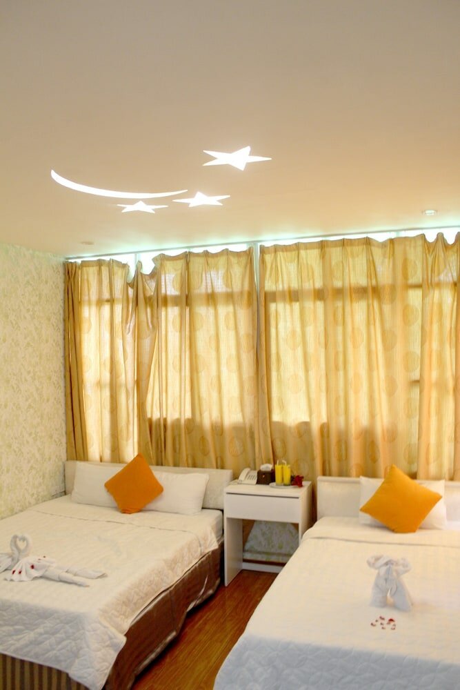 Фото Le Petit Hanoi Hotel