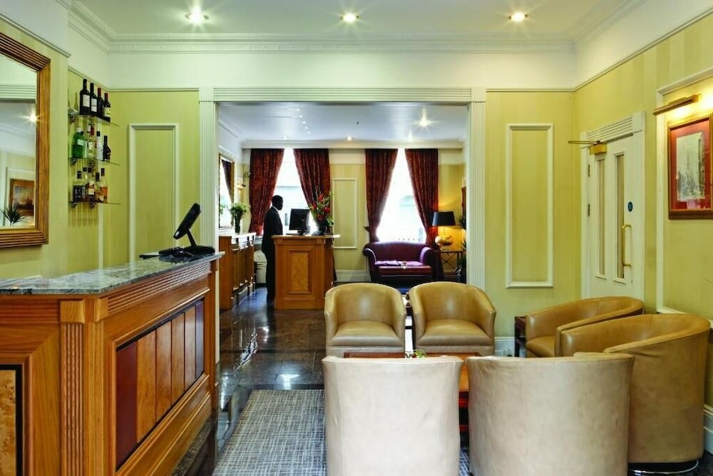 Фото Grange Clarendon