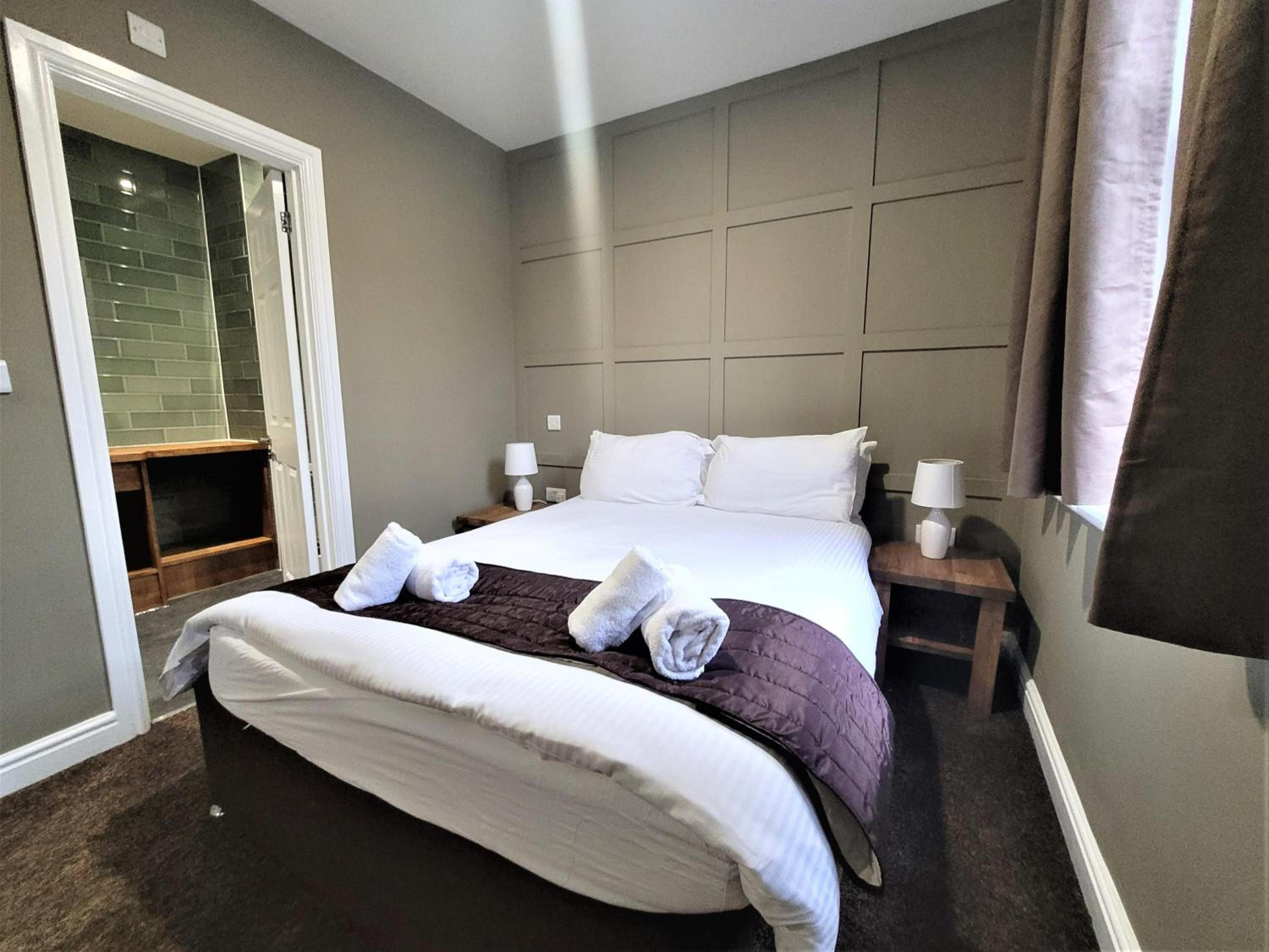 Фото The New County Hotel