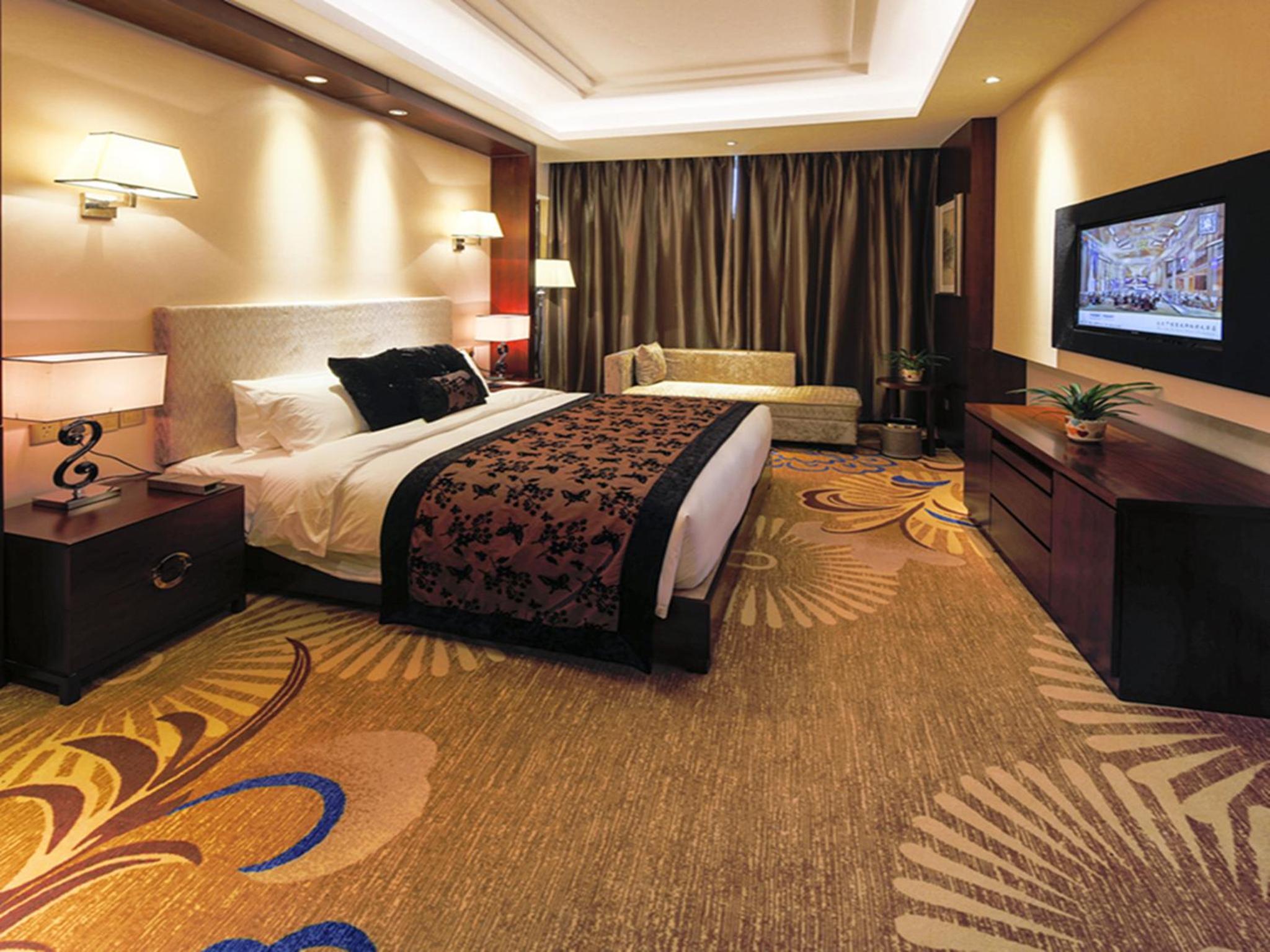 Фото Chongqing Sport Hotel