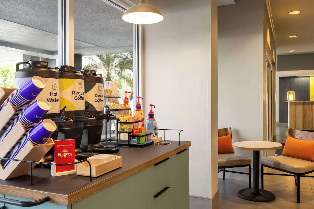 Фото Country Inn & Suites by Radisson, Orlando, Fl