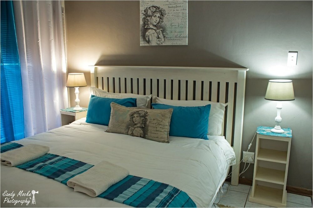 Фото A Cherry Lane Self Catering and B&b