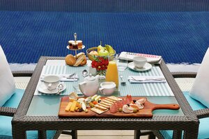 Гостиница Legend Hotel Lagos Airport, Curio Collection by Hilton