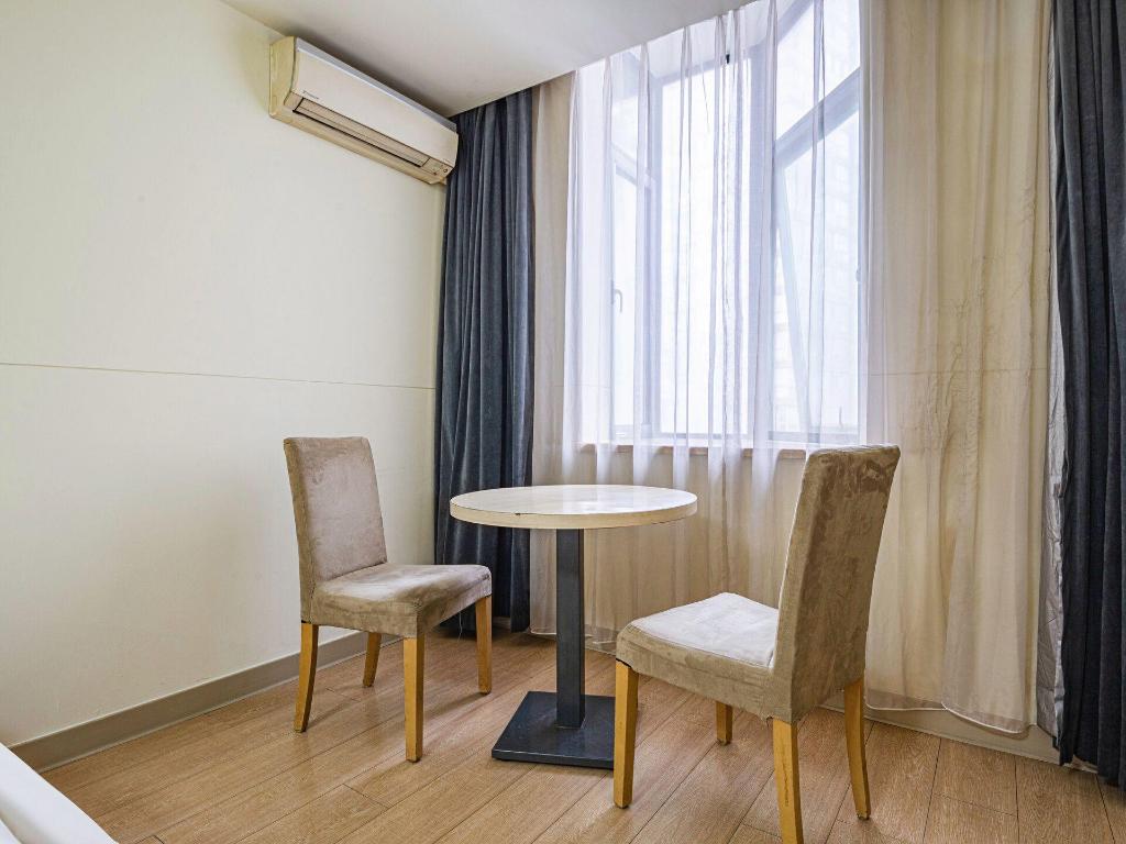 Фото Jinjiang Inn Chongqing Shopping & Entertainment