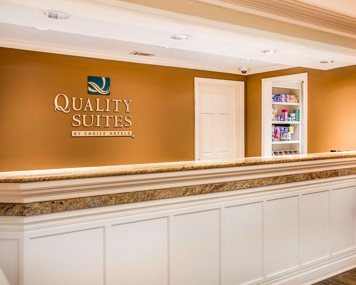 Фото Quality Suites Atlanta Buckhead Village North