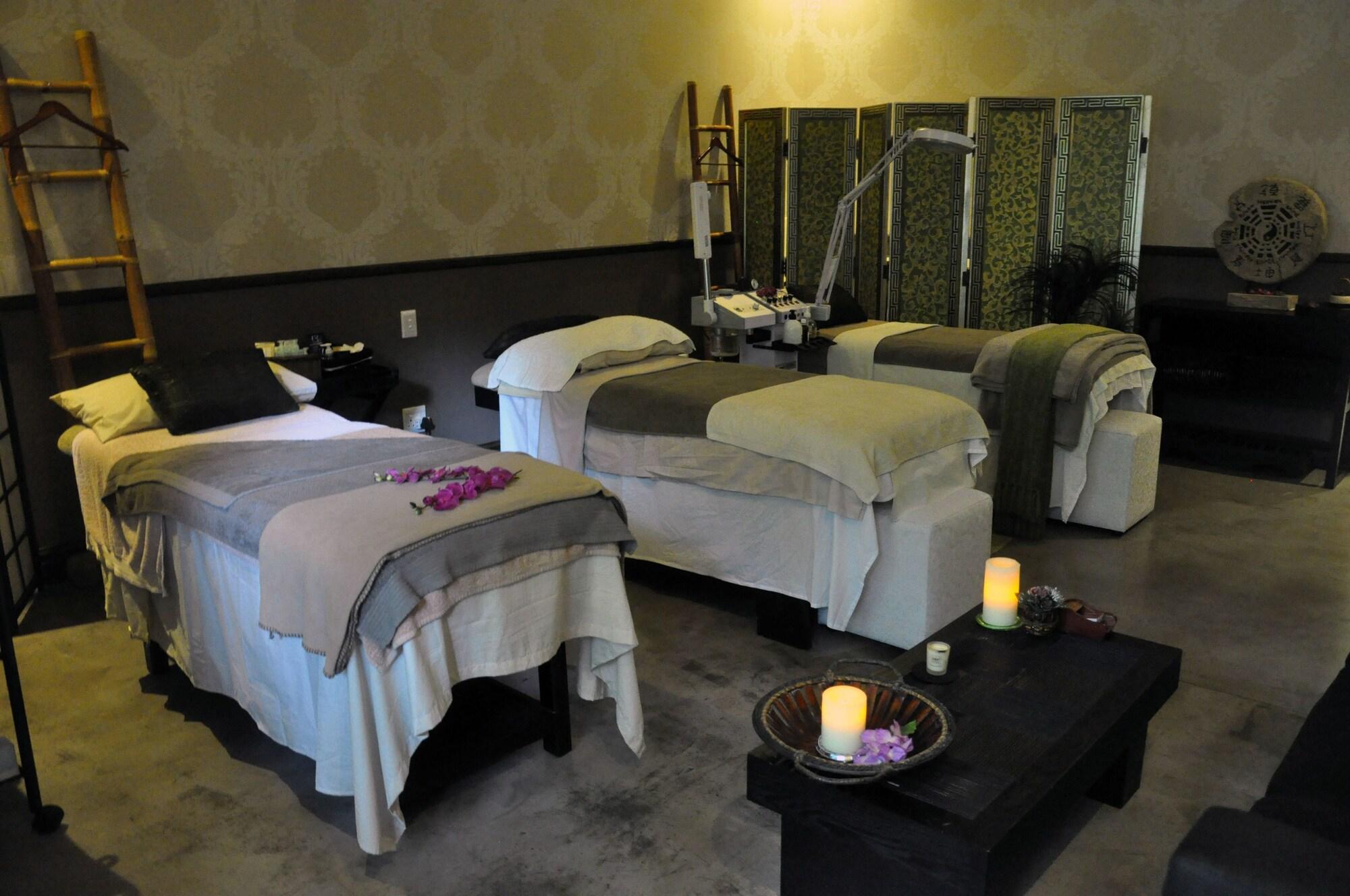 Фото Coco De Mer Boutique Hotel