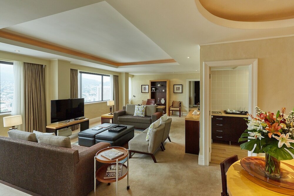 Фото Southern Sun Cape Sun