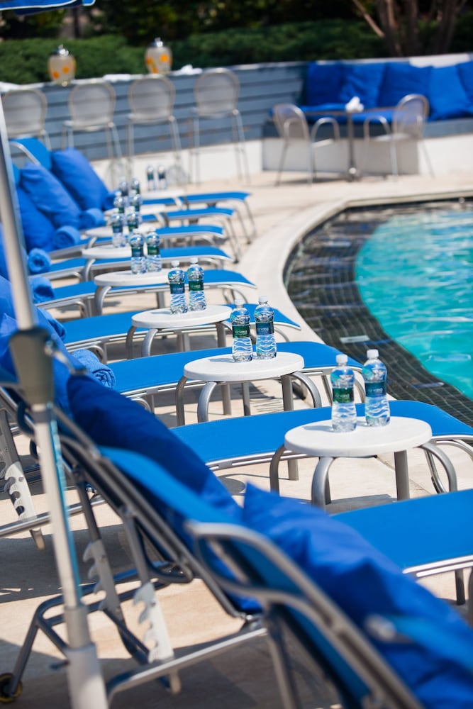 Фото Washington Plaza