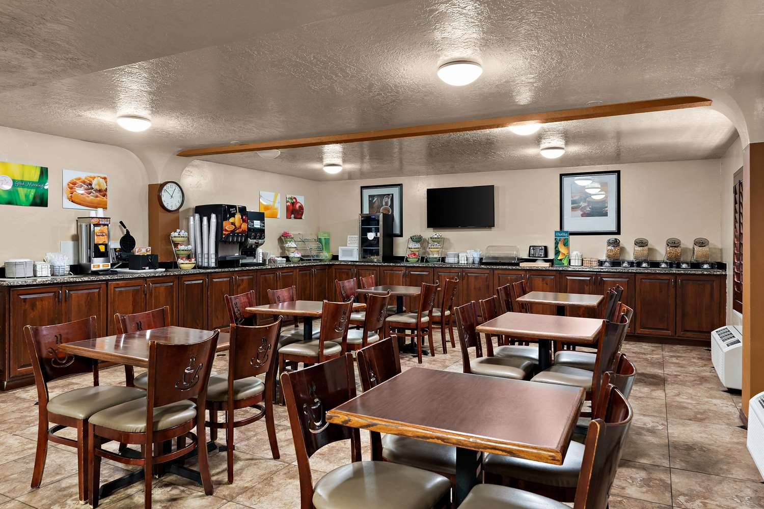 Фото Quality Inn Saint George South Bluff