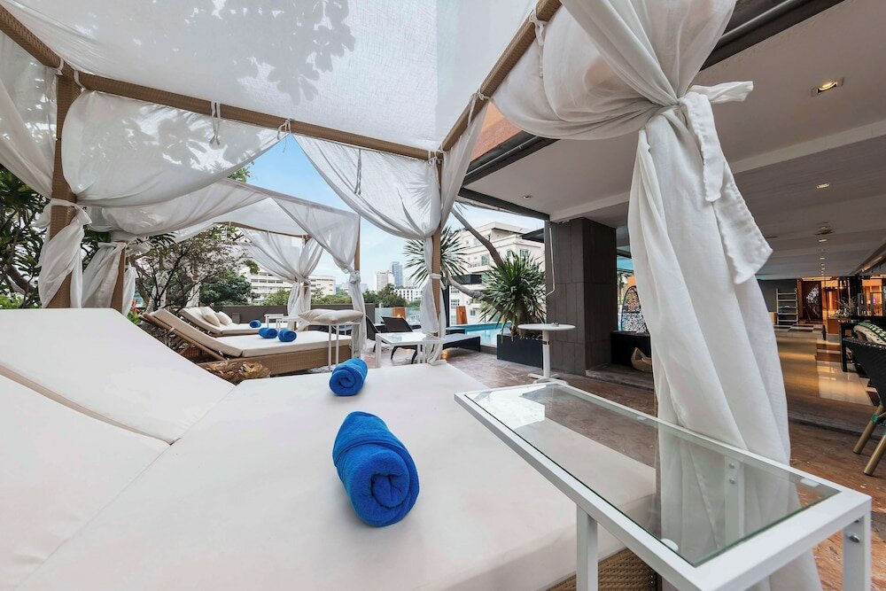 Фото Golden Tulip Mandison Suites