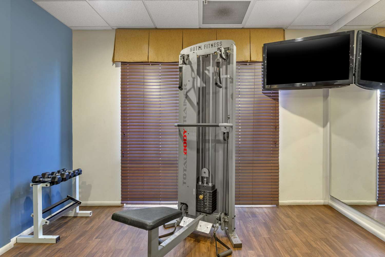 Фото Comfort Suites Blythe