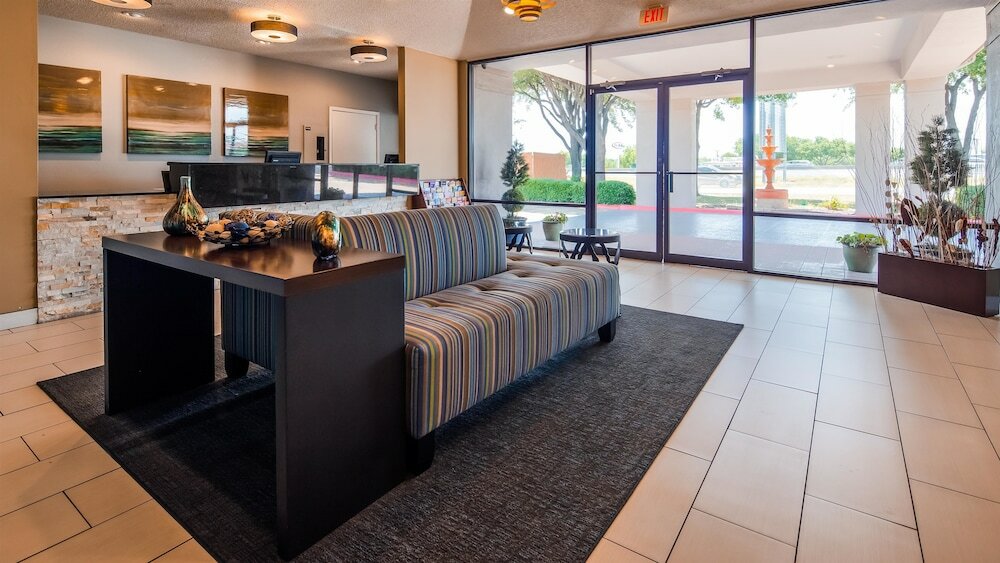 Фото Best Western- Round Rock