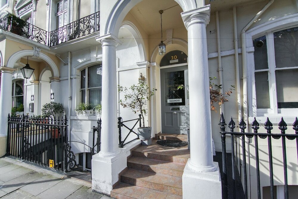 Фото Tony's House Hotel