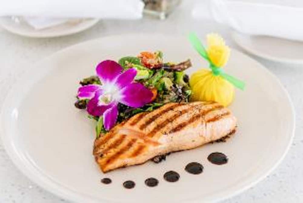 Фото Majestic South Beach Hotel