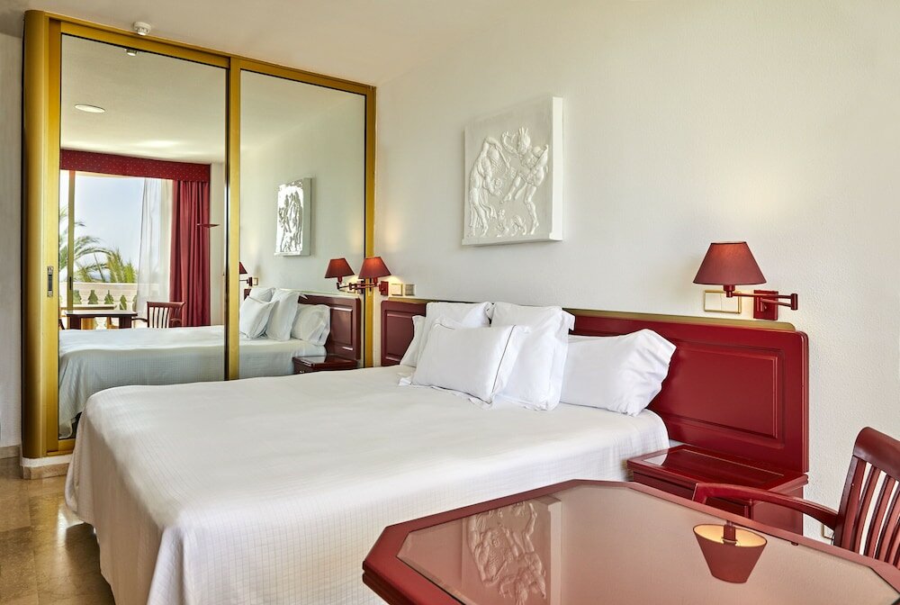 Фото Cleopatra Palace Hotel