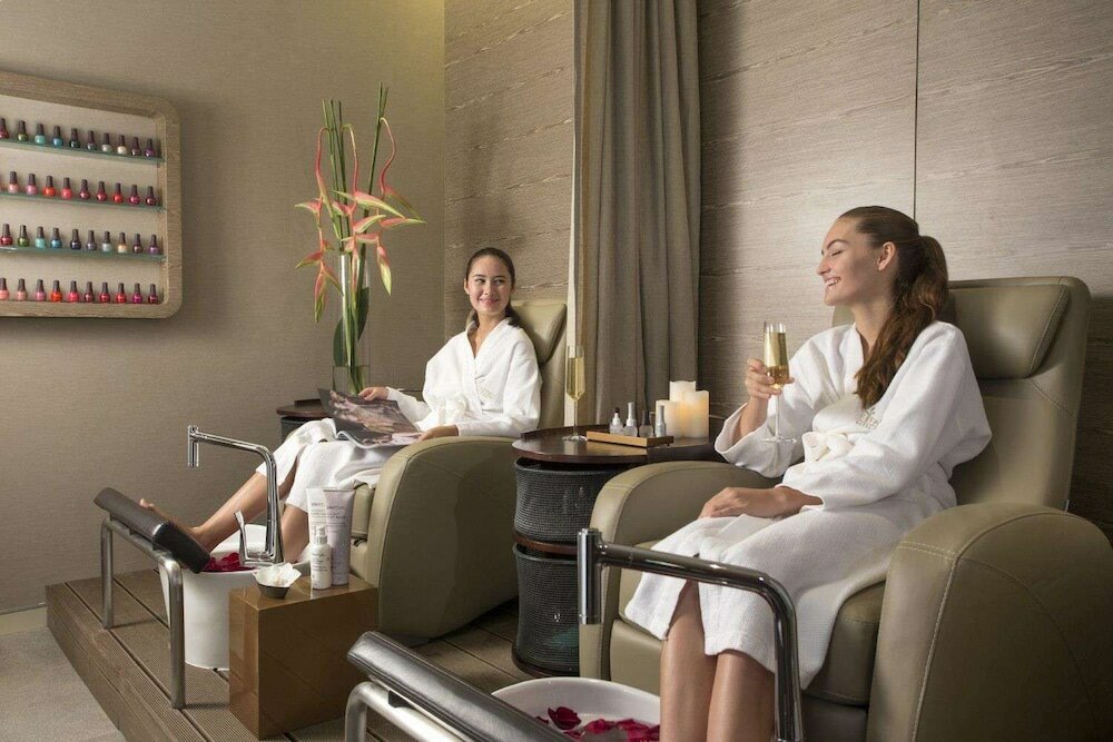 Фото One Farrer Hotel