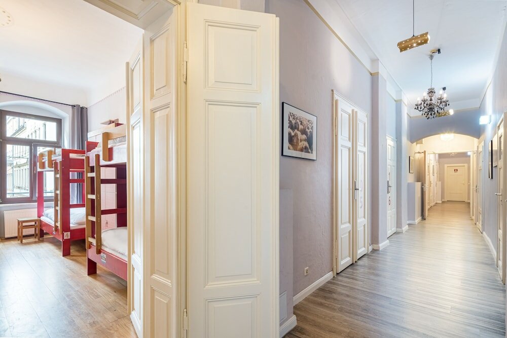 Фото Hostel Mondpalast