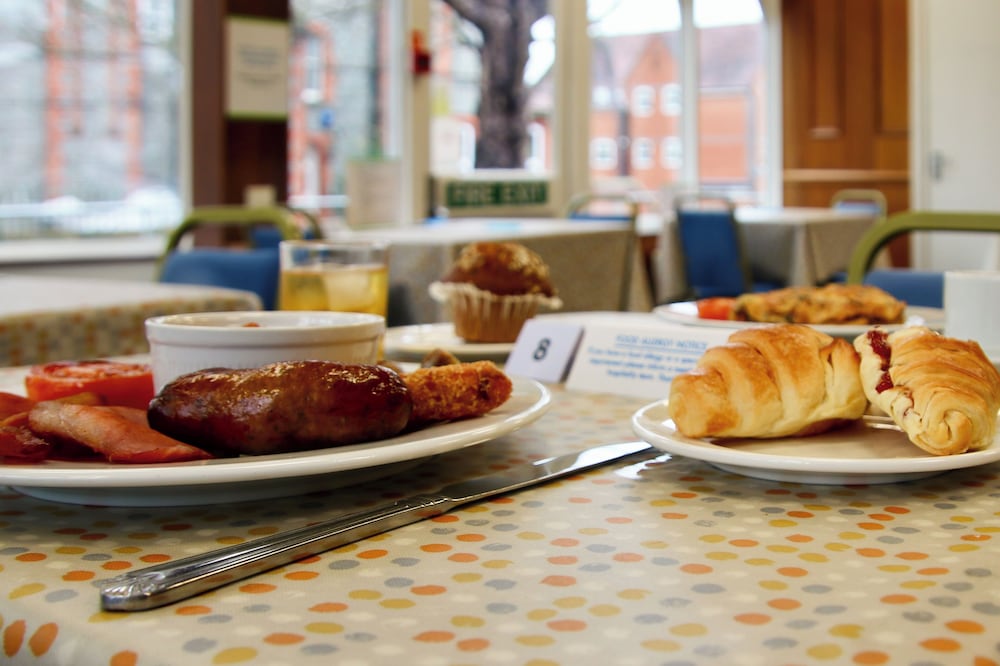 Фото Sure Hotel by Best Western Reading