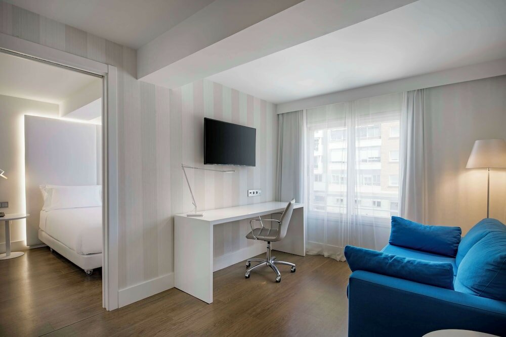 Фото Nh Madrid Paseo de la Habana