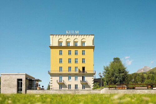 Внешний вид отеля Kulm Hotel St. Moritz в Са́нкт-Мо́рце, фото 4