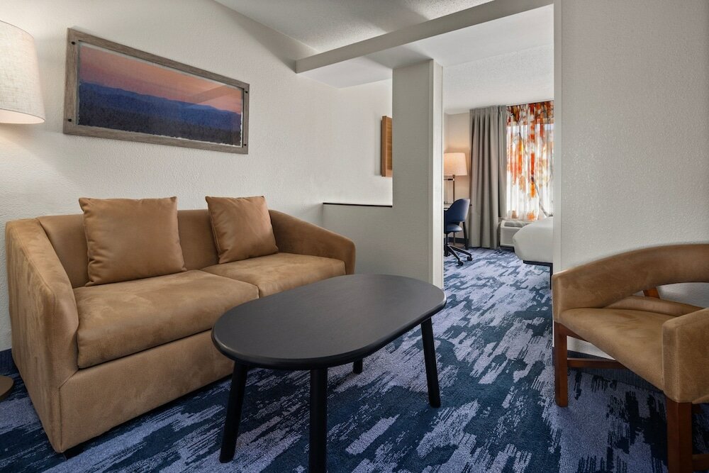 Фото Fairfield Inn & Suites Columbus East