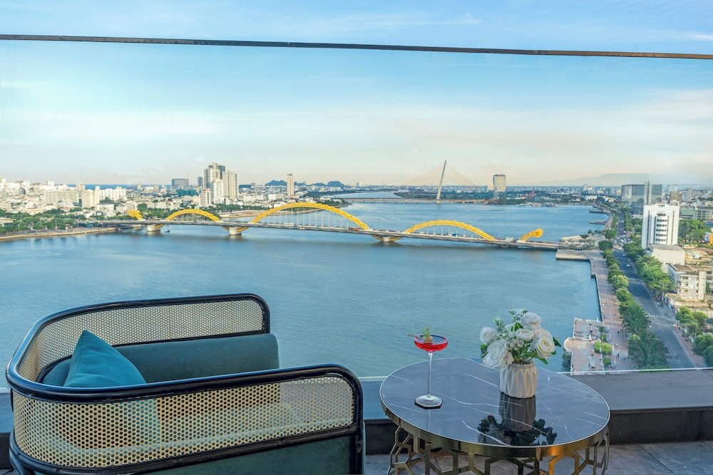 Фото Haian Riverfront Hotel Da Nang