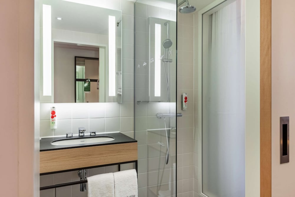 Фото IntercityHotel Dortmund