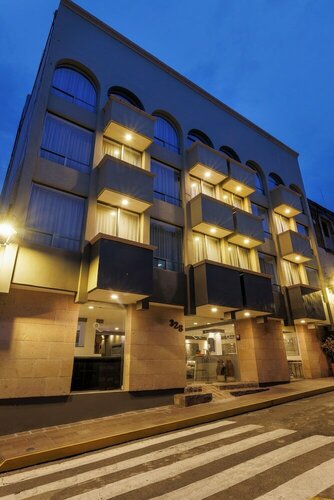 Гостиница Hotel Qualitel Plus в Морелии