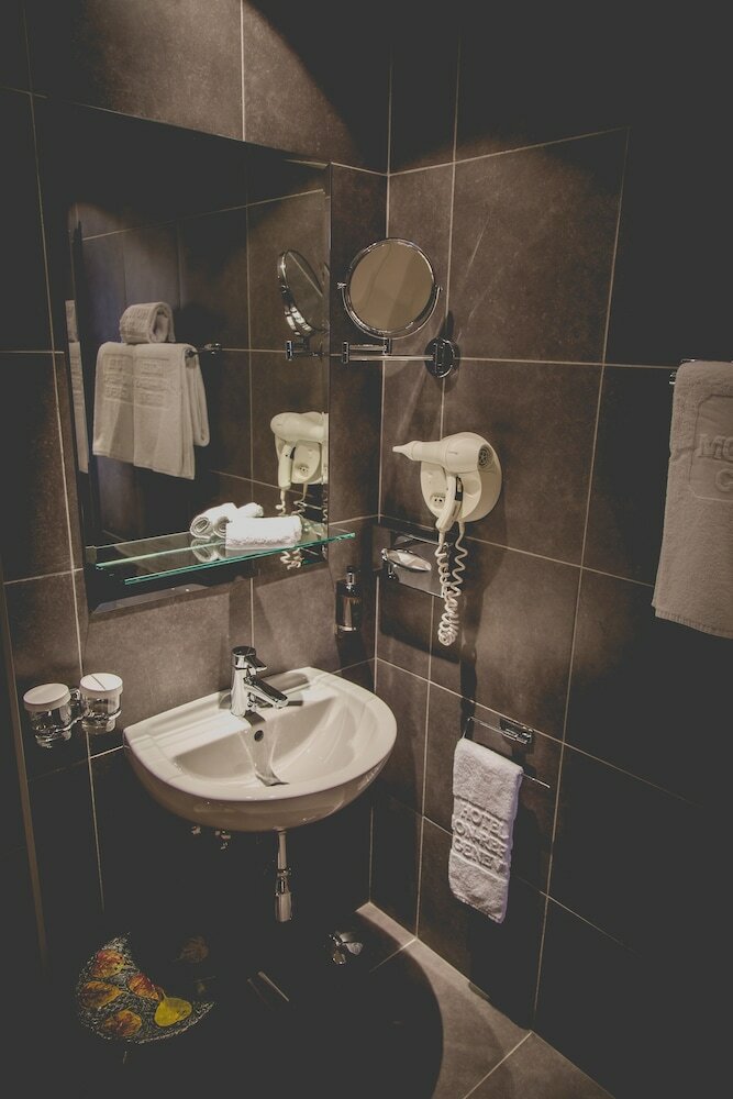 Фото Hotel Mon Repos